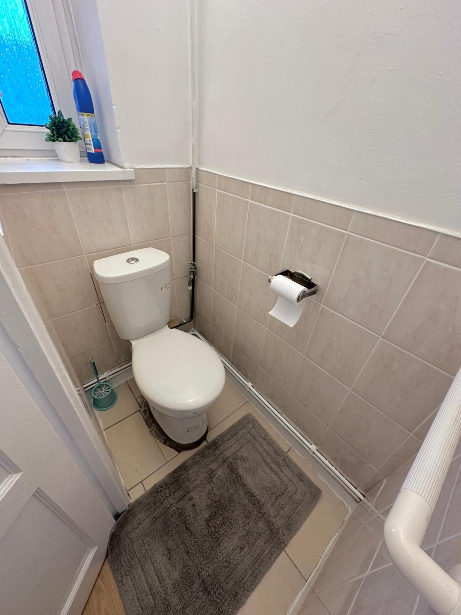 1 Bedroom Flat In Whitechapel, Лондон Екстериор снимка